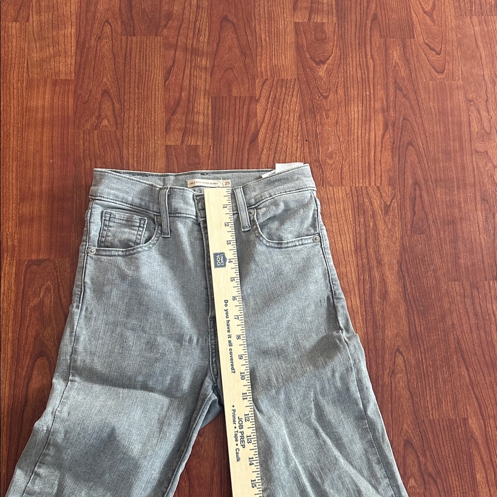 Levi Mile High Super Skinny Gray Women's Jeans Si… - image 3